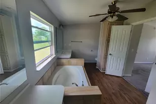 4655 NE 40th Ave, Ocala, FL 34479 - Photo 8