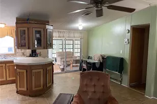 591 SE Fisher Rd, Ocklawaha, FL 32179 - Photo 8