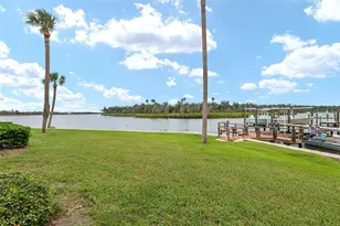362 NW 14th Pl, Crystal River, FL 34428 - Photo 4