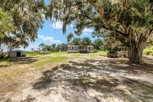 453 Old Hawthorne Rd, Hawthorne, FL 32640 - Photo 54