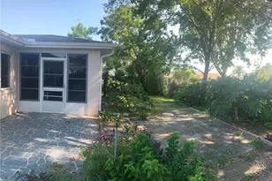 9833 SW 61st Ct, Ocala, FL 34476 - Photo 4