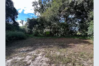 722 Highway 40 W, Inglis, FL 34449 - Photo 1