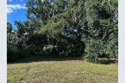 722 Highway 40 W, Inglis, FL 34449 - Photo 2