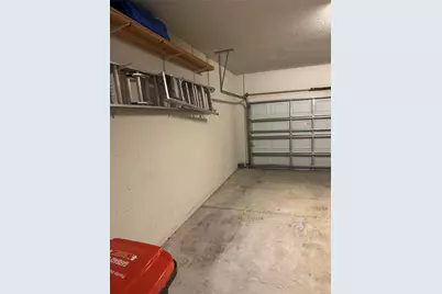 9122 SW 70th Loop, Ocala, FL 34481 - Photo 4