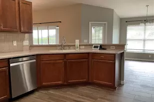 4830 SW 63rd Loop, Ocala, FL 34474 - Photo 4