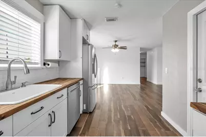 857 Webster Avenue NW, Port Charlotte, FL 33948 - Photo 18