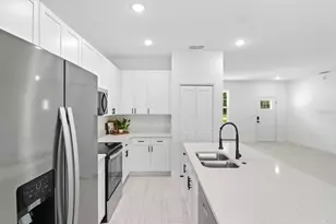 225 W Diego Pl, Citrus Springs, FL 34434 - Photo 12