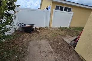 12328 NE 48th Loop, Oxford, FL 34484 - Photo 4