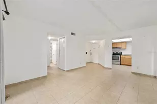 588 Fairways Ln, Ocala, FL 34472 - Photo 8