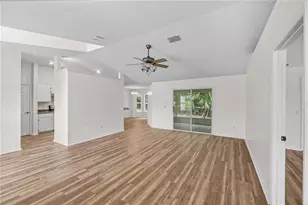 12615 NW Gainesville Rd, Reddick, FL 32686 - Photo 10