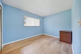 2923 Lichen Ln, Clearwater, FL 33760 - Photo 16