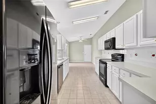 11353 SW 138th Ln, Dunnellon, FL 34432 - Photo 14