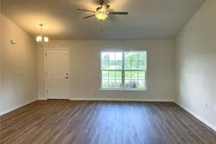 8230 N Wakefield Dr, Citrus Springs, FL 34434 - Photo 4