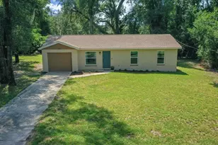 606 Wilson St, Wildwood, FL 34785 - Photo 2