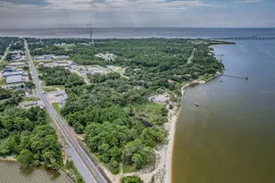 17 S Bay Shore Dr, Eastpoint, FL 32328 - Photo 10