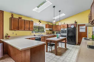 17 S Bay Shore Dr, Eastpoint, FL 32328 - Photo 28