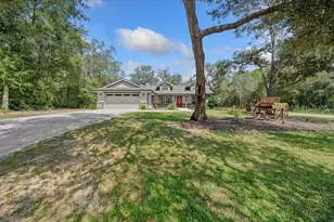 385 E Gamewell Ln, Citrus Springs, FL 34434 - Photo 4