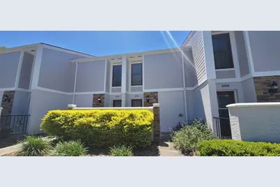 2114 NE 38th Avenue, Ocala, FL 34470 - Photo 2