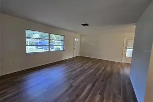 36904 Ridge Rd, Fruitland Park, FL 34731 - Photo 16