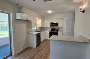 36904 Ridge Rd, Fruitland Park, FL 34731 - Photo 10