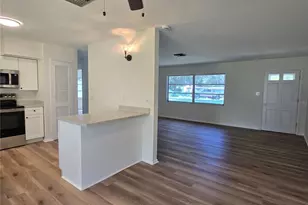 36904 Ridge Rd, Fruitland Park, FL 34731 - Photo 12