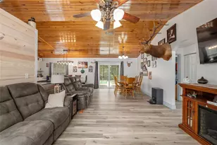 109 Fisher Way, Ocklawaha, FL 32179 - Photo 12