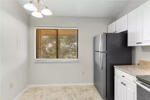 5685 Marina Dr, Sebastian, FL 32958 - Photo 10