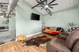 23220 NW 27 St, Morriston, FL 32668 - Photo 24