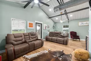23220 NW 27 St, Morriston, FL 32668 - Photo 34