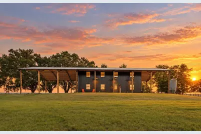 23220 NW 27th St, Morriston, FL 32668 - Photo 2