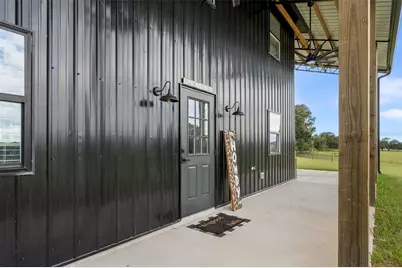 23220 NW 27th St, Morriston, FL 32668 - Photo 12