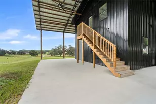 23220 NW 27 St, Morriston, FL 32668 - Photo 28