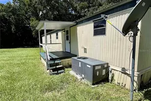 8035 NE 33rd Ct, Anthony, FL 32617 - Photo 14