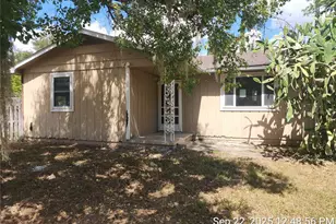 24839 NE 130th St, Fort Mc Coy, FL 32134 - Photo 1