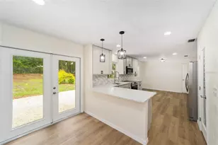 9310 NW 10th Pl, Gainesville, FL 32606 - Photo 18