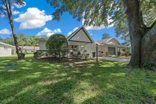 9755 SW 94th Terrace, Ocala, FL 34481 - Photo 2