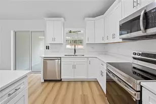 12232 SW 91st Ln, Dunnellon, FL 34432 - Photo 10