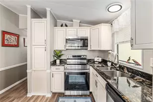 1003 Matthew Ave, Lady Lake, FL 32159 - Photo 22