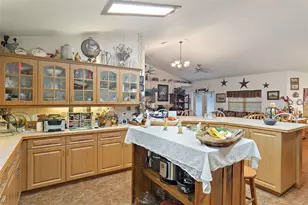 19355 SW 25th Pl, Dunnellon, FL 34431 - Photo 14