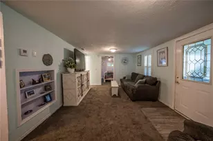 605 NE 20th St, Ocala, FL 34470 - Photo 2