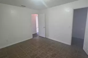 4995 NE 27th Ct, Ocala, FL 34479 - Photo 10