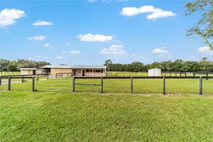 19630 SE 15th Pl, Morriston, FL 32668 - Photo 56