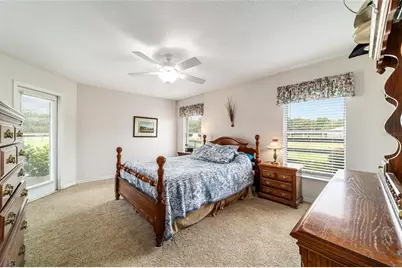 19630 SE 15th Place, Morriston, FL 32668 - Photo 32