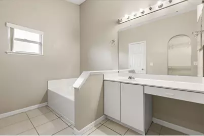 4105 Mendenwood Lane, Orlando, FL 32826 - Photo 20