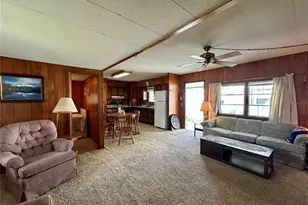 37925 Date Palm Dr, Zephyrhills, FL 33542 - Photo 8