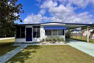 37925 Date Palm Dr, Zephyrhills, FL 33542 - Photo 1