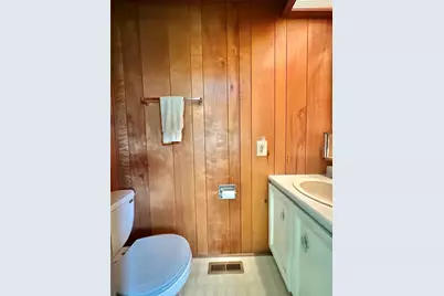 37925 Date Palm Drive, Zephyrhills, FL 33542 - Photo 10