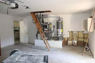 1143 NW 98th Terrace, Gainesville, FL 32606 - Photo 16