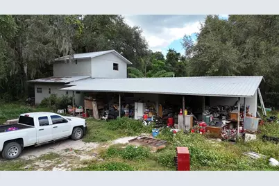 19091 SE 95th Street, Ocklawaha, FL 32179 - Photo 2