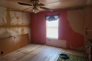 217 Lakeview Dr, Melrose, FL 32666 - Photo 14